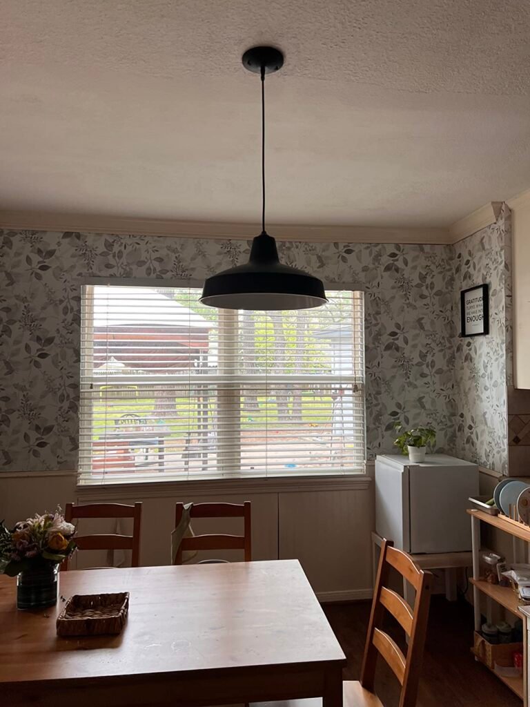 Renter-Friendly Decor Ideas