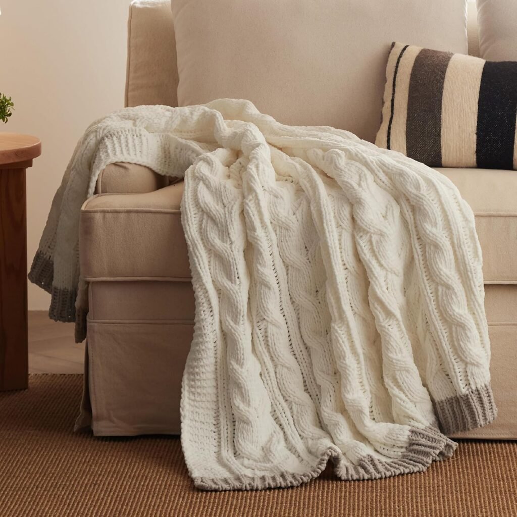 Bedsure Cable Knitted Throw Blanket